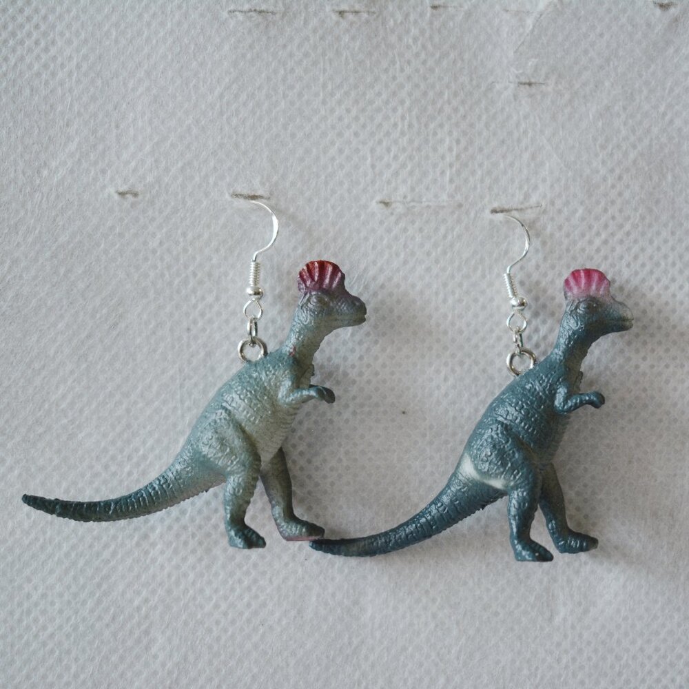 ❤️ Grey Corythosaurus Dinosaur Statement Earrings
